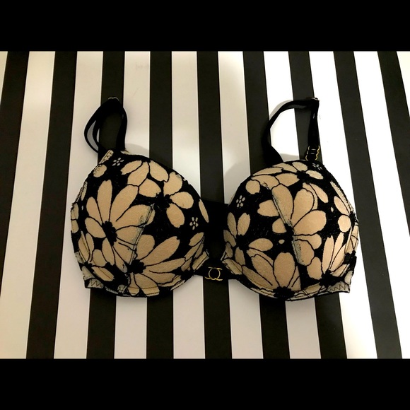 Victoria's Secret Intimates & Sleepwear Victorias Secret Bra Poshmark